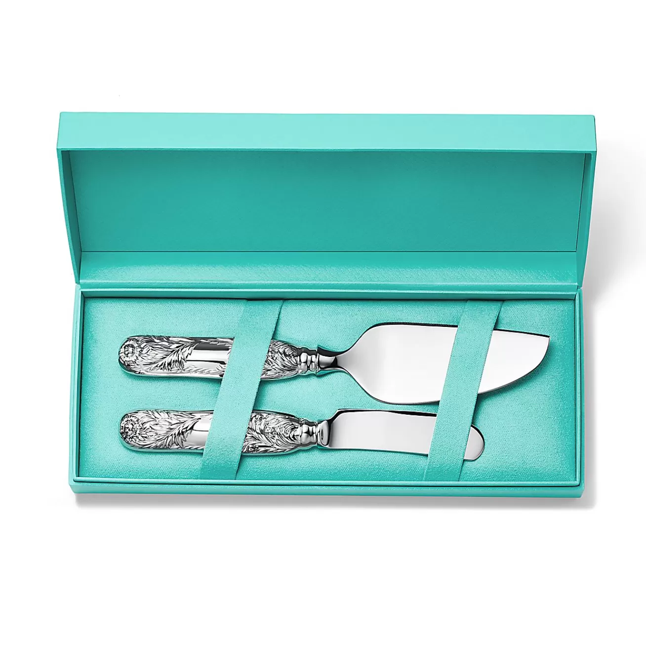 Tiffany & Co. Tableware | Flatware & Trays | Chrysanthemum Cheese Serving Set